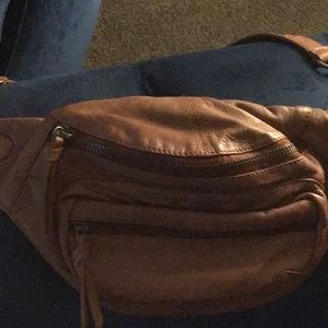 Body cross / Fanny pack